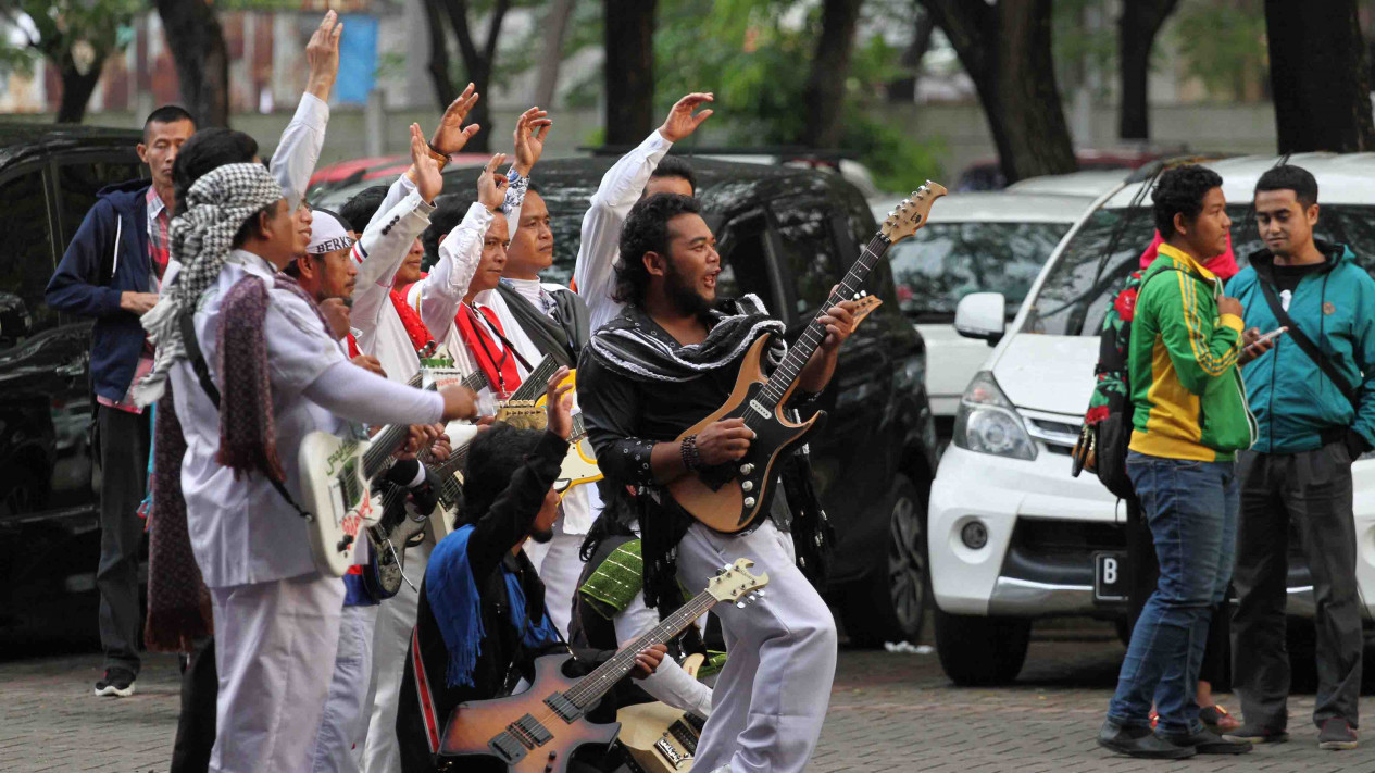Penampilan Kolaborasi Rhoma Irama di HUT ANTV 25
