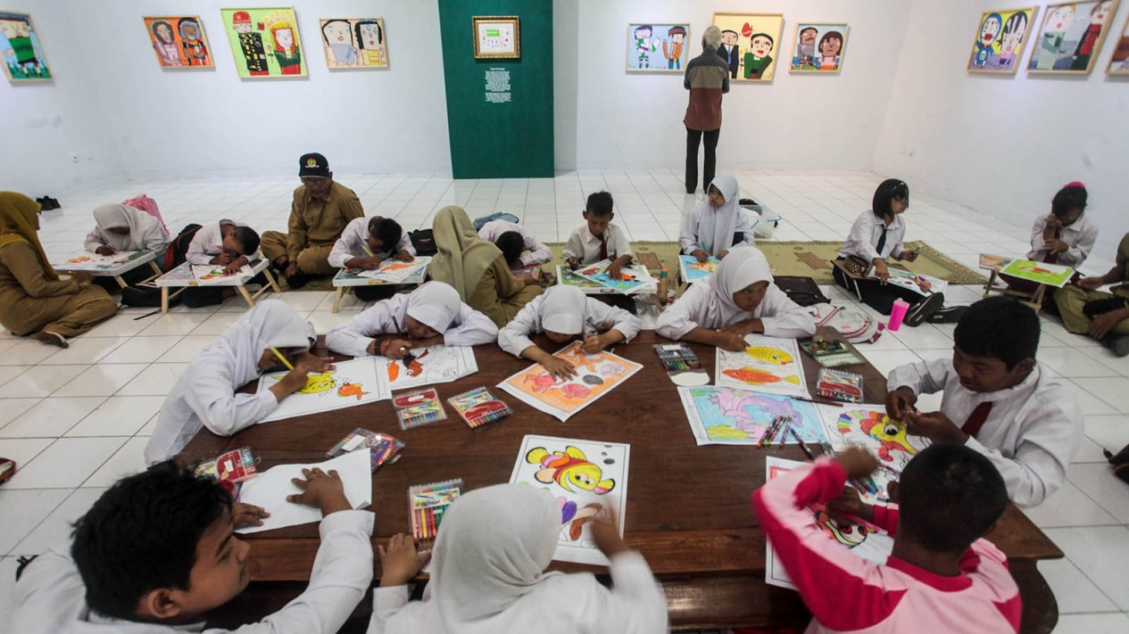 Pameran Lukisan Karya Anak-anak Penyandang Disabilitas