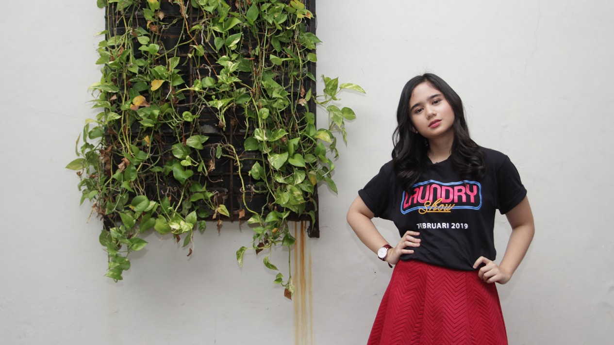 Intip Kunjungan Pemeran Film Laundry Show ke VIVA