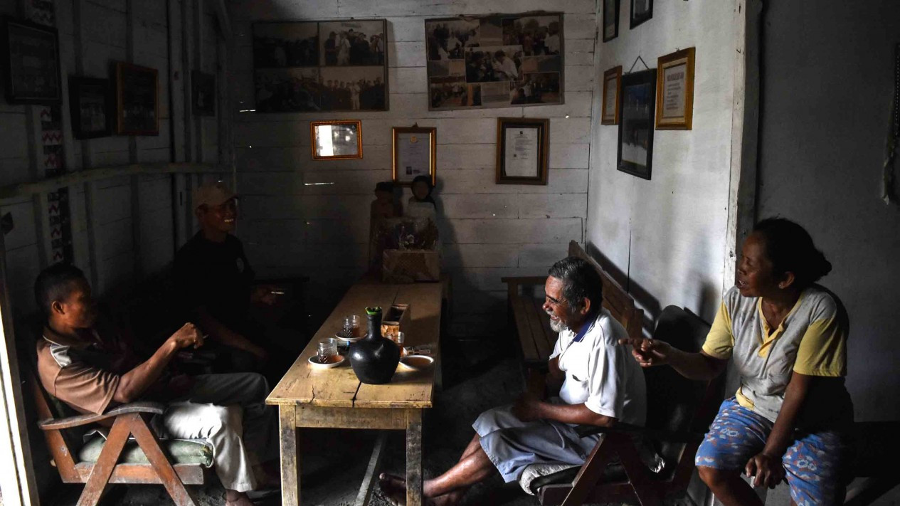 Melihat dari Dekat Kehidupan di Kampung Adat Samin