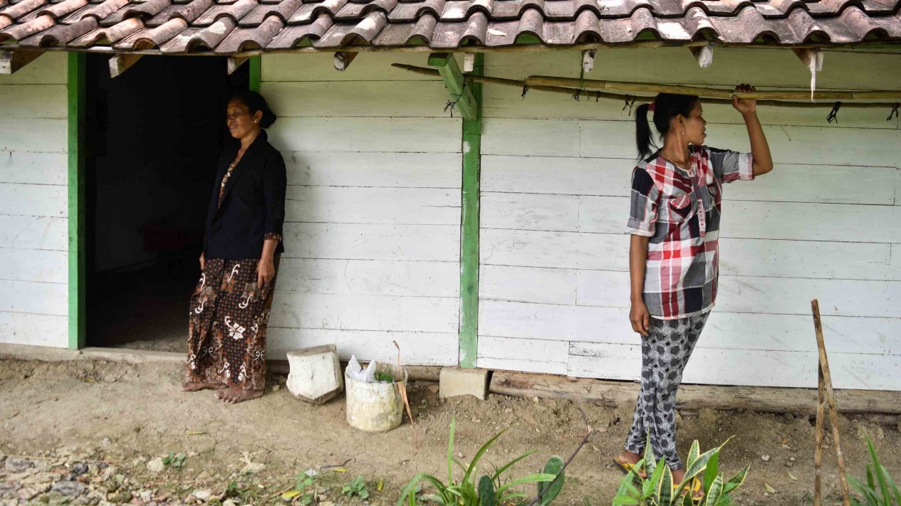 Melihat dari Dekat Kehidupan di Kampung Adat Samin