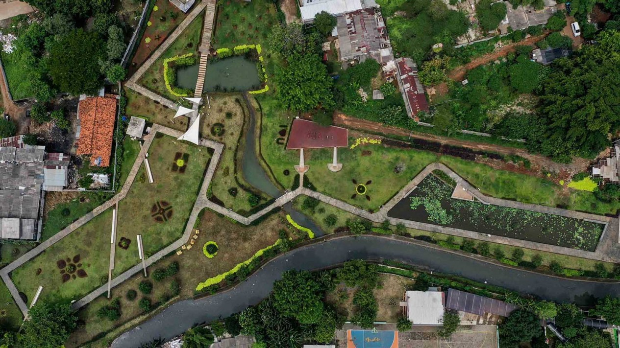 Wow, Taman di Jakarta ini Dulunya Lahan Kumuh