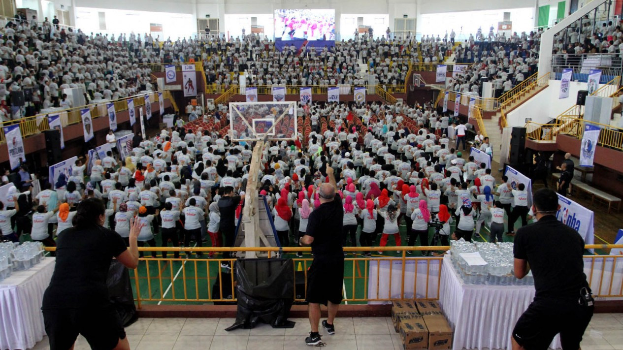 Coaching Clinic Bola Basket untuk Guru Olahraga Sekolah