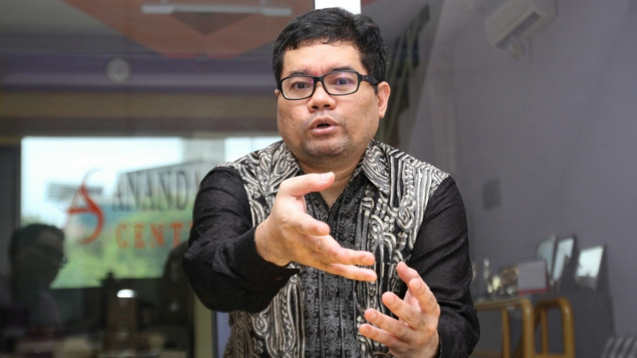 Gaya Ananda Sukarlan di Depan Kamera