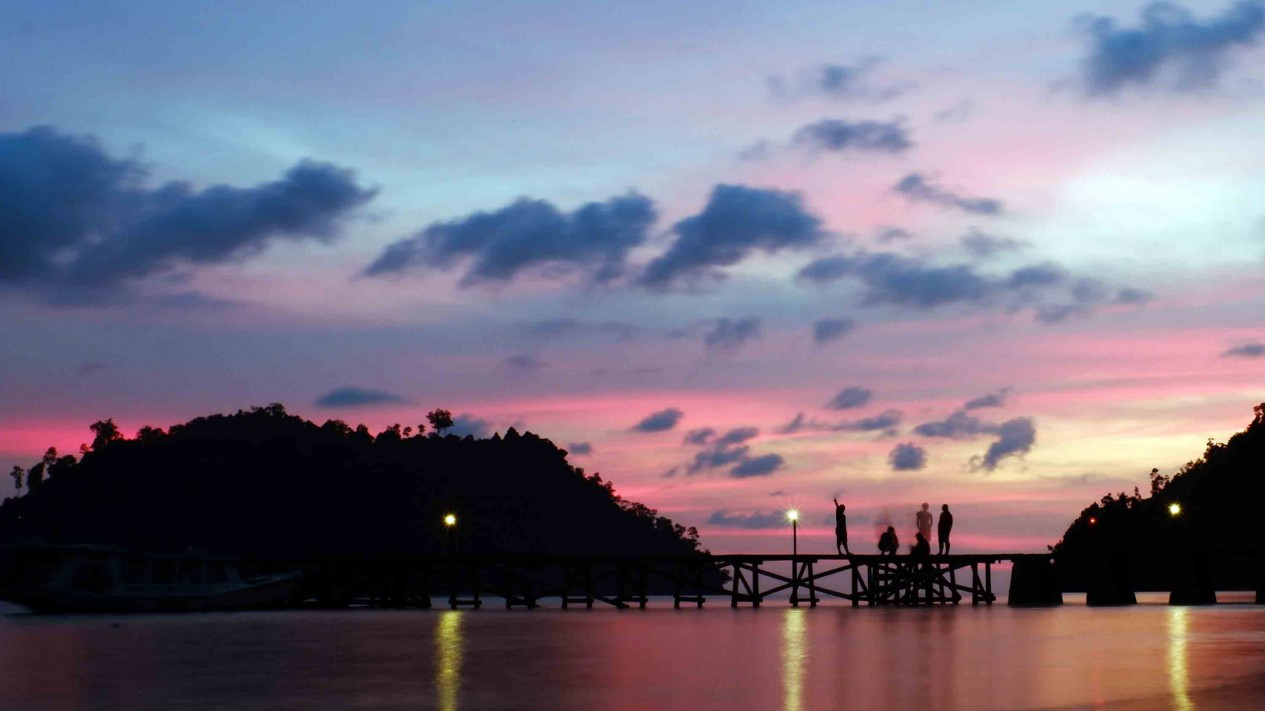 Wow, Indahnya Snorkeling di Pantai Kawasan Mandeh