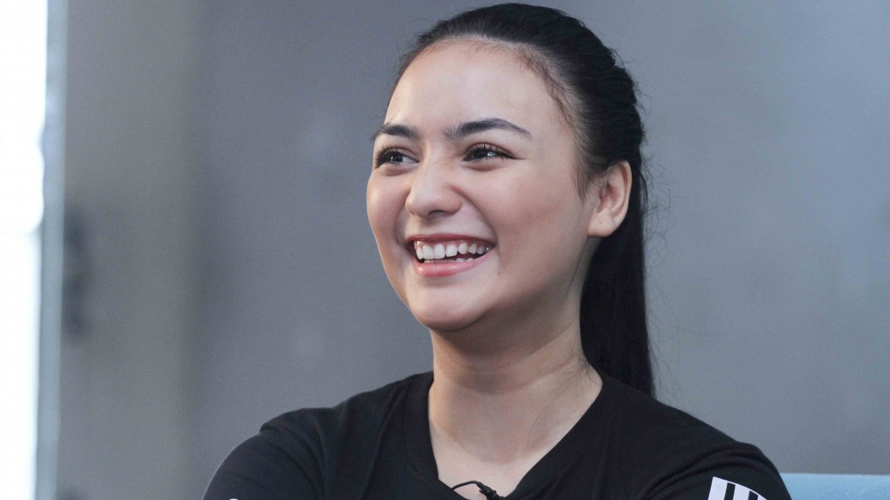 Tingkah Dua Pemain Film Satu Suro saat Kunjungi VIVA
