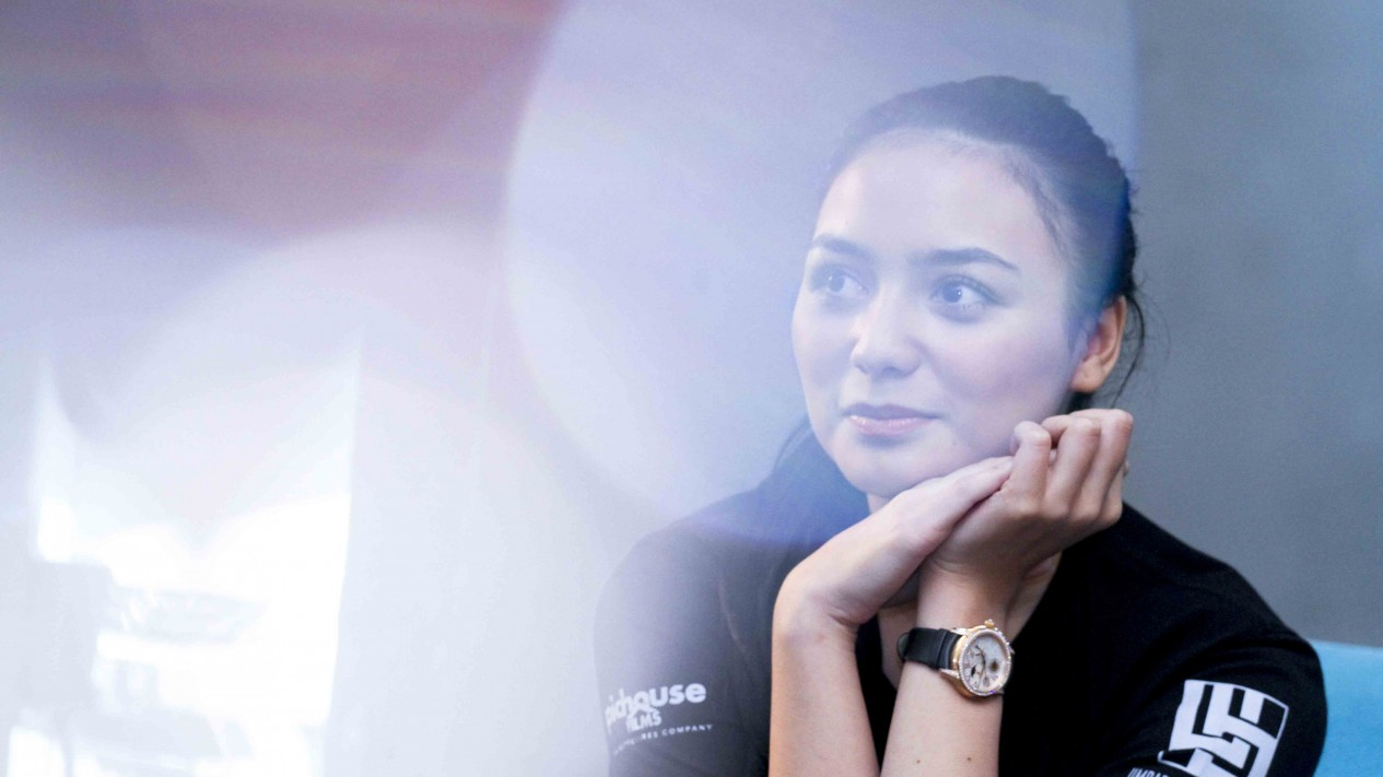 Tingkah Dua Pemain Film Satu Suro saat Kunjungi VIVA