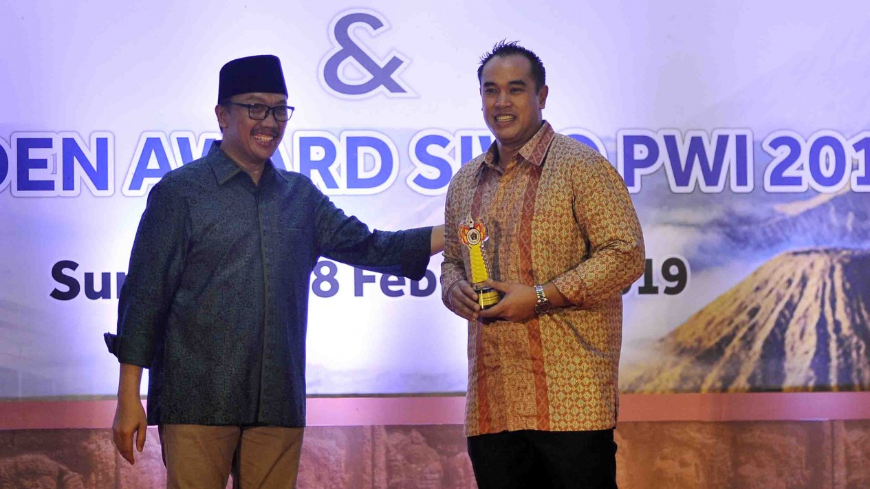 Anindya dan Ardiansyah Bakrie Raih Golden Award SIWO PWI