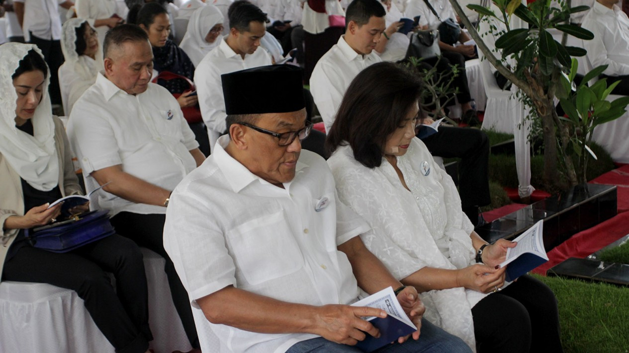 Ziarah & Doa Tasyakur HUT 77 Kelompok Usaha Bakrie