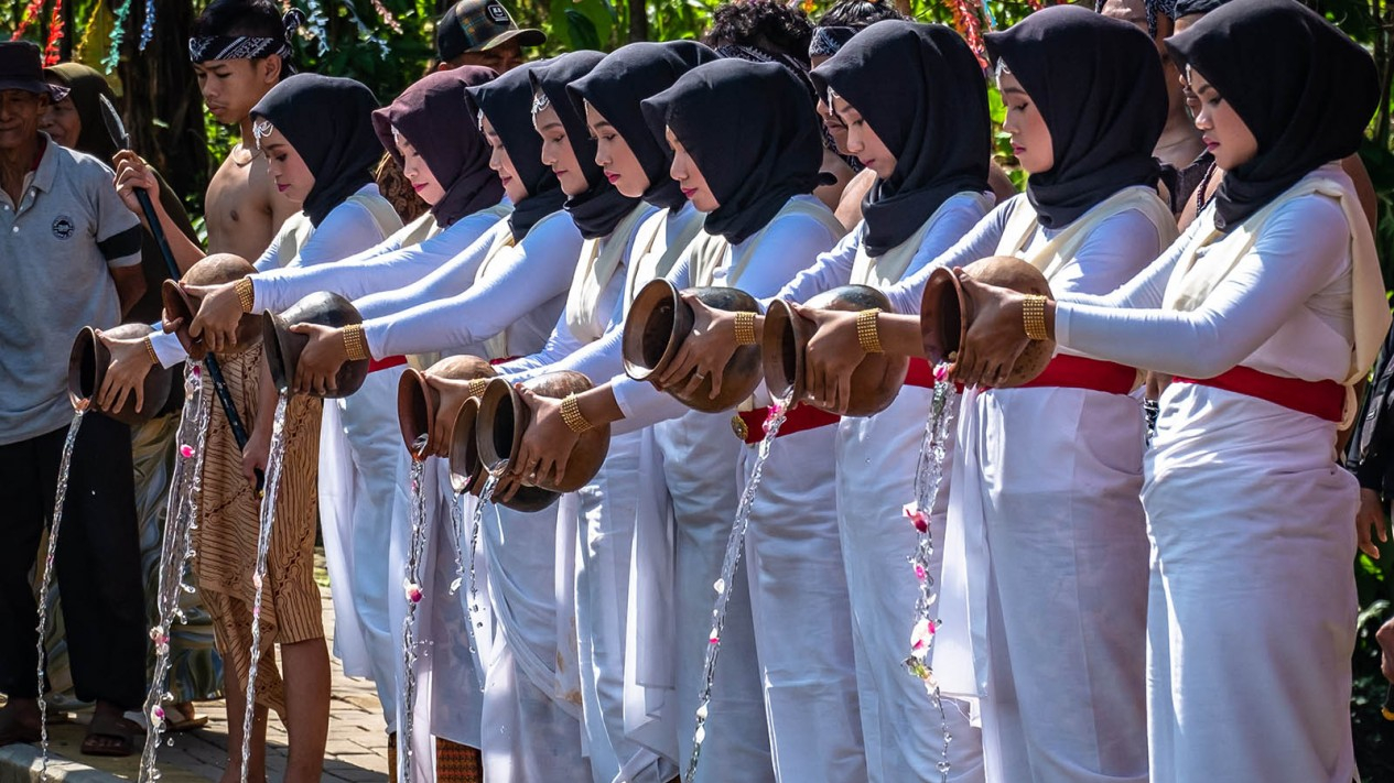 Kirab Gelar Budaya Nyadran Desa Wisata Kandri