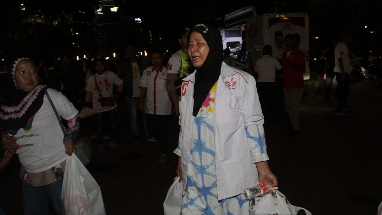 Evakuasi Penonton Debat Kedua Pilpres 2019 Pasca Ledakan