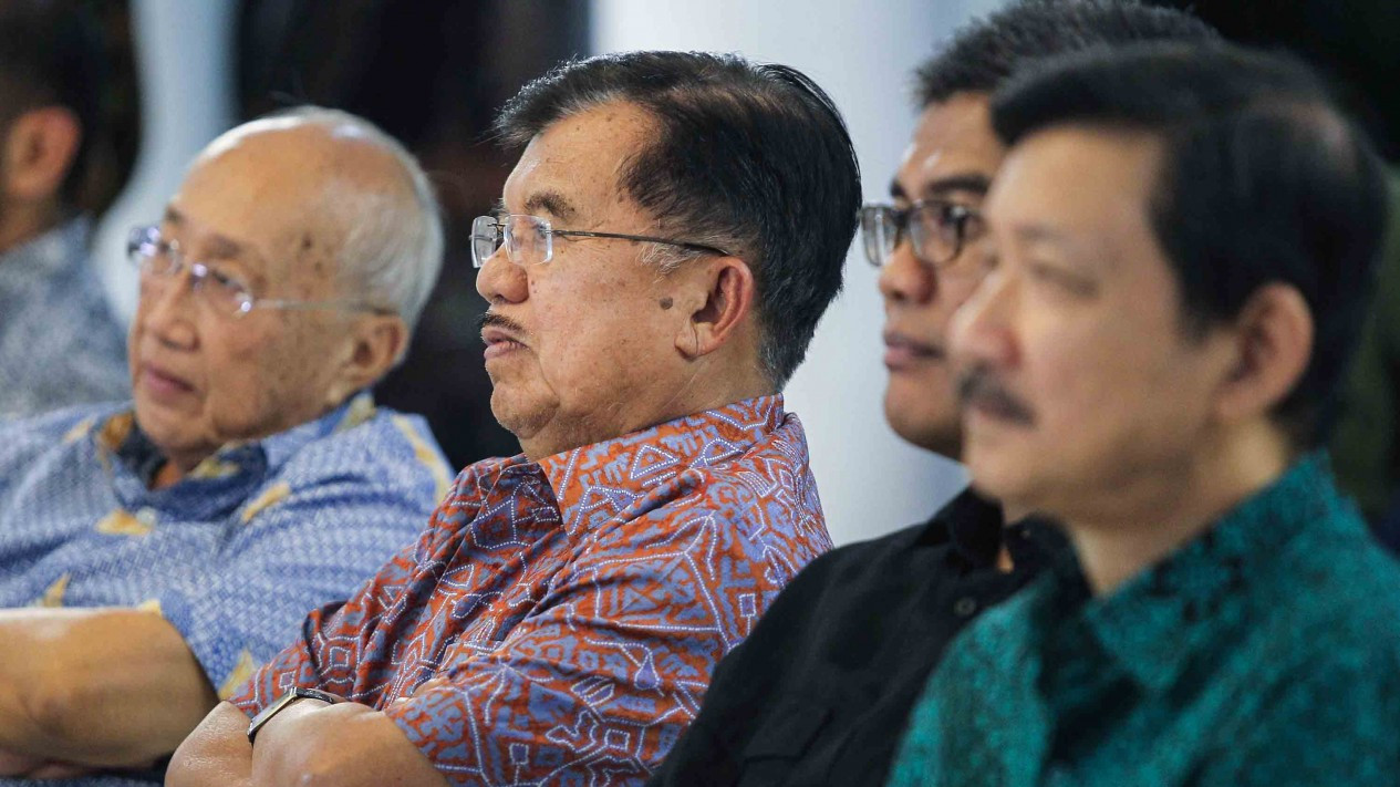 Kalemnya Wapres Jusuf Kalla Nobar Debat Kedua Pilpres 2019