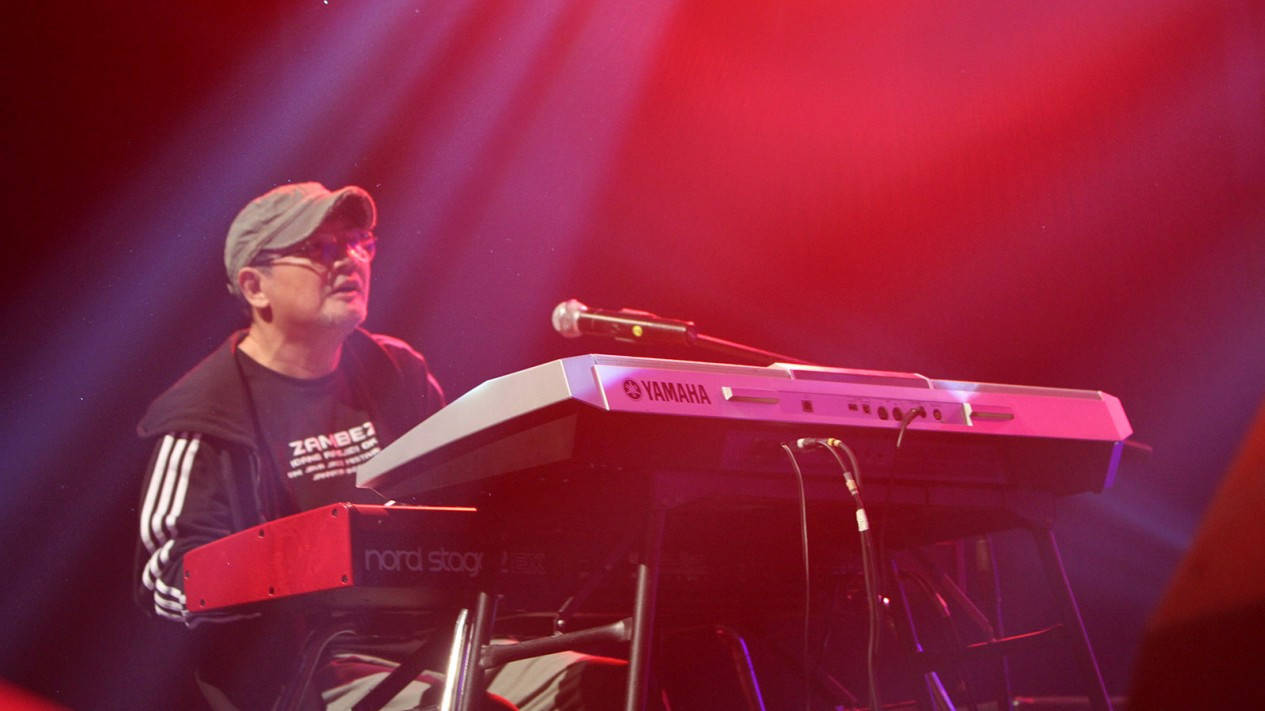 Gaya Idang Rasjidi saat Tampil di Java Jazz Festival 2019