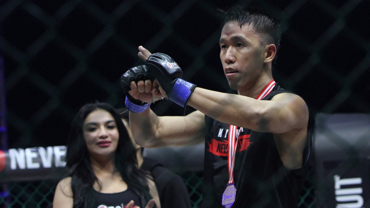 Handi Kalahkan Taufik di One Pride Fight Night 27