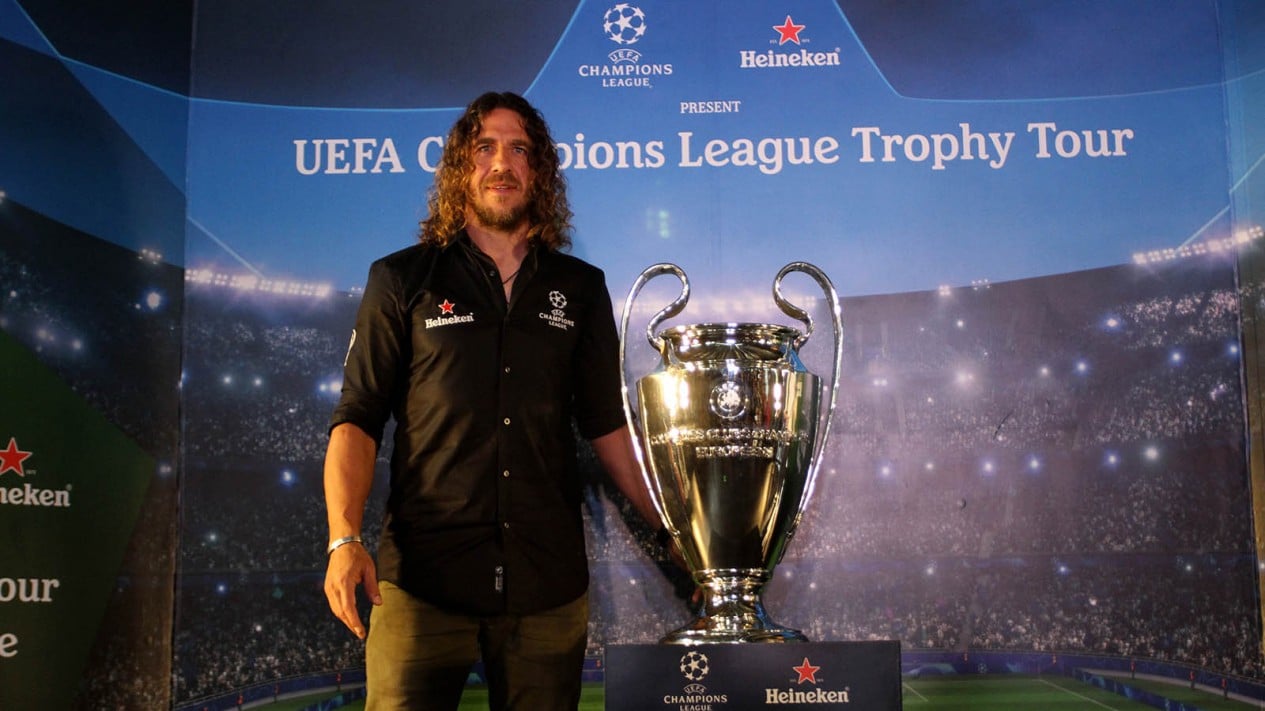 Carles Puyol Kawal Tur Trofi Liga Champions di Indonesia