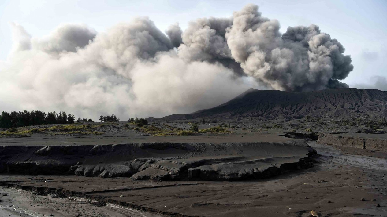 Erupsi, Pengunjung Gunung Bromo Masih Ramai