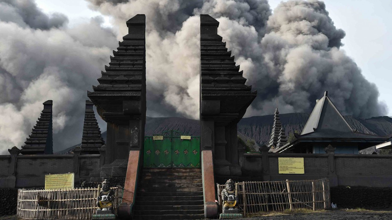 Erupsi, Pengunjung Gunung Bromo Masih Ramai