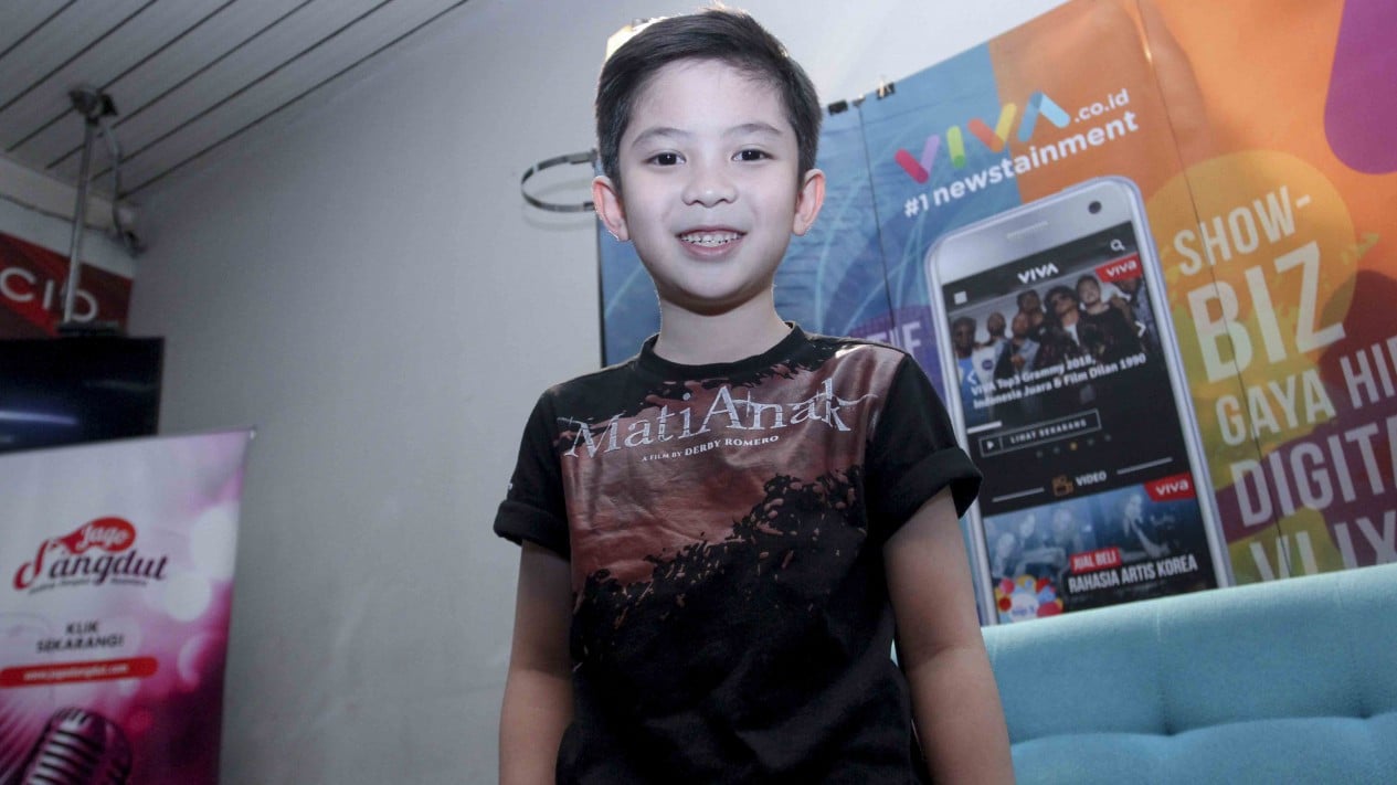Gaya Cinta Laura Bersama Pemain Film MatiAnak di VIVA