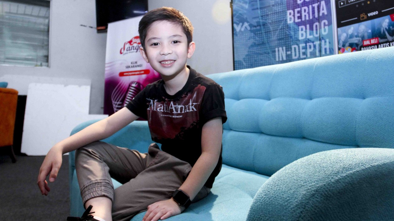 Gaya Cinta Laura Bersama Pemain Film MatiAnak di VIVA