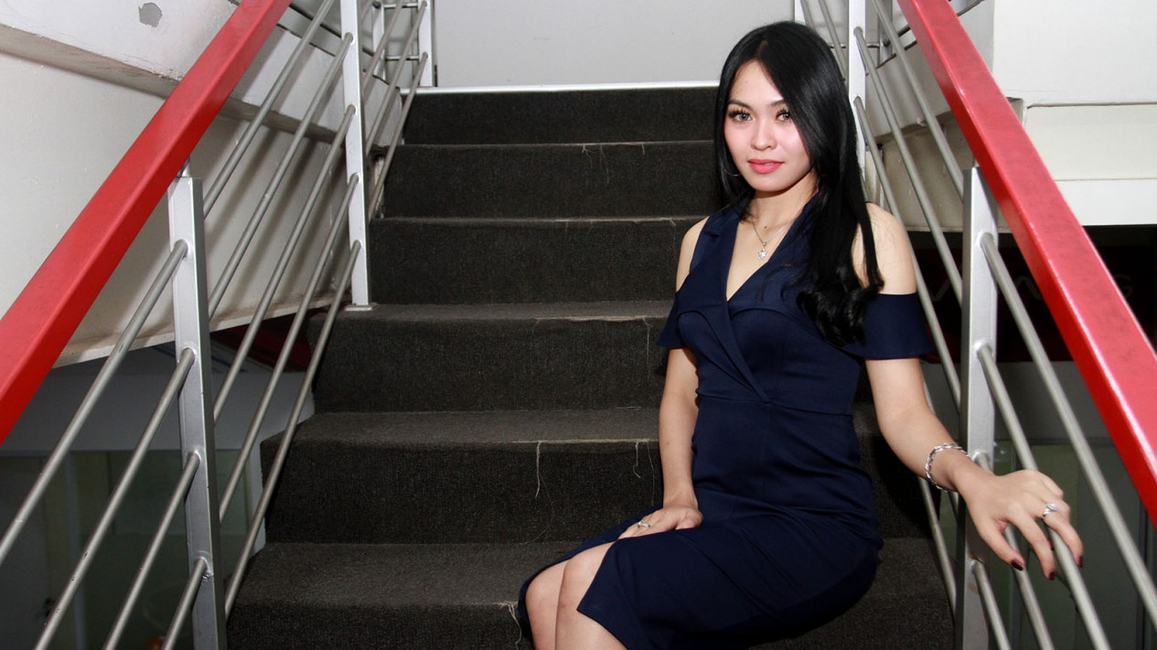 Pedangdut Duo Amor Kunjungi Kantor VIVA.co.id