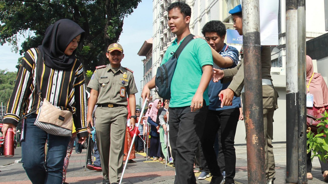Sosialisasi Ubin Pemandu untuk Tuna Netra