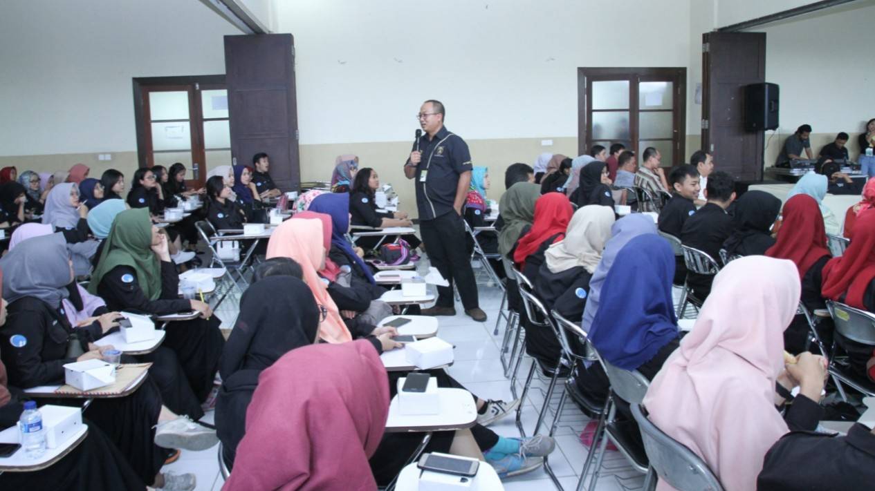 Pertamina dan VIVA Ajak Mahasiswa IPB Lawan Hoax