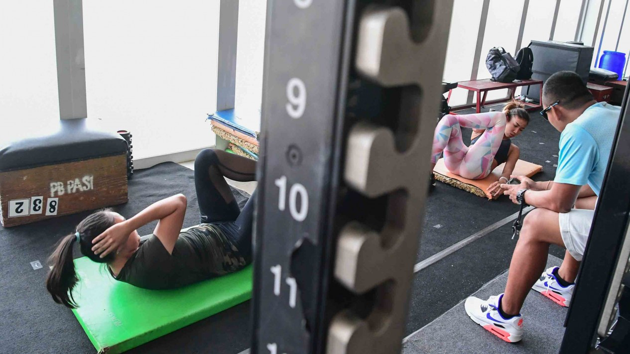 Melihat Latihan Emilia Nova, Pelari Andalan Indonesia