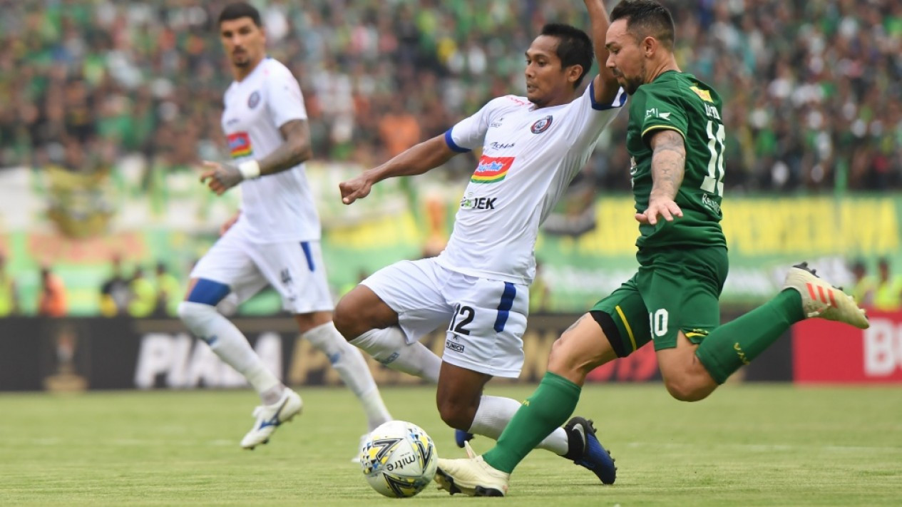 Cuplikan Leg 1 Final Piala Presiden, Persebaya vs Arema