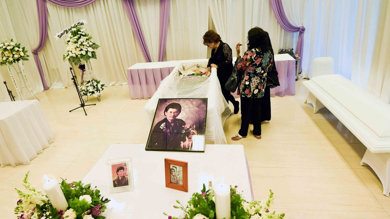 Persemayaman Jenazah Mus Mulyadi