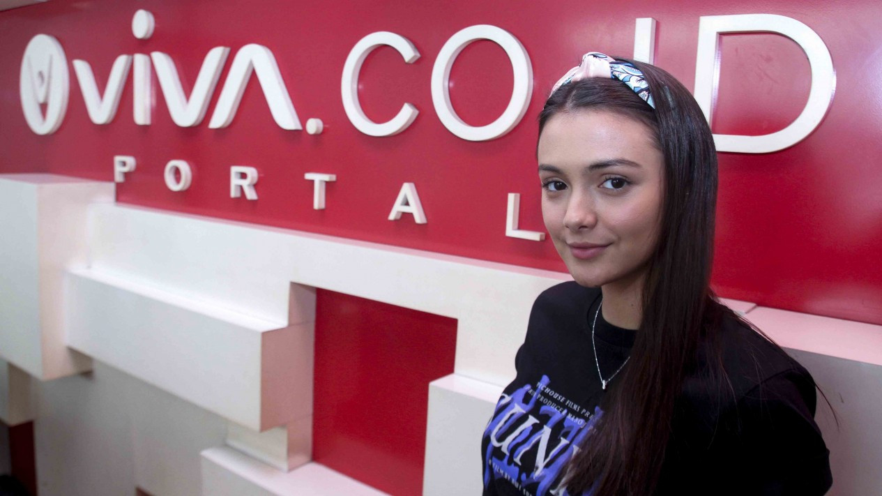 Seru, Kunjungan Pemain Film Sunyi ke VIVA