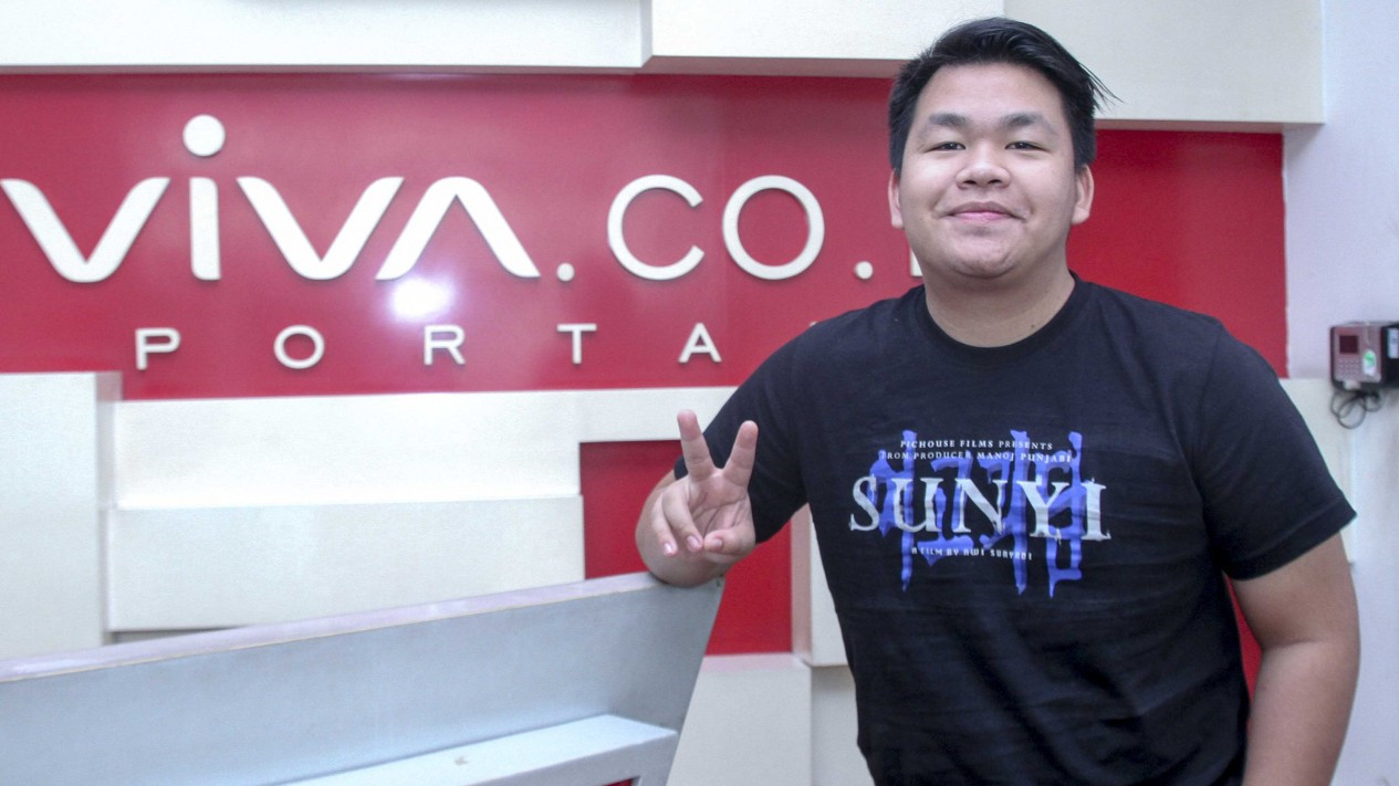 Seru, Kunjungan Pemain Film Sunyi ke VIVA