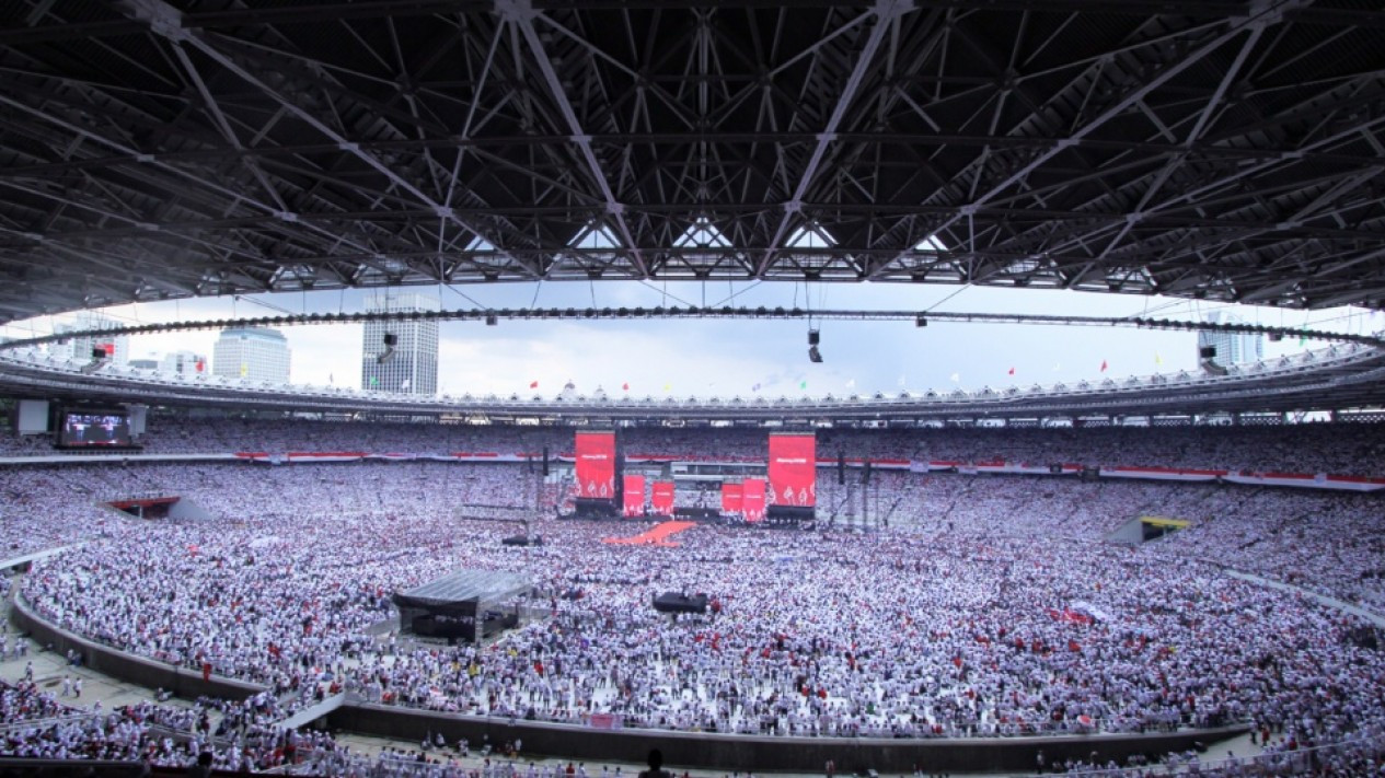 Lautan Massa saat Kampanye Akbar Jokowi-Ma'ruf Amin di GBK
