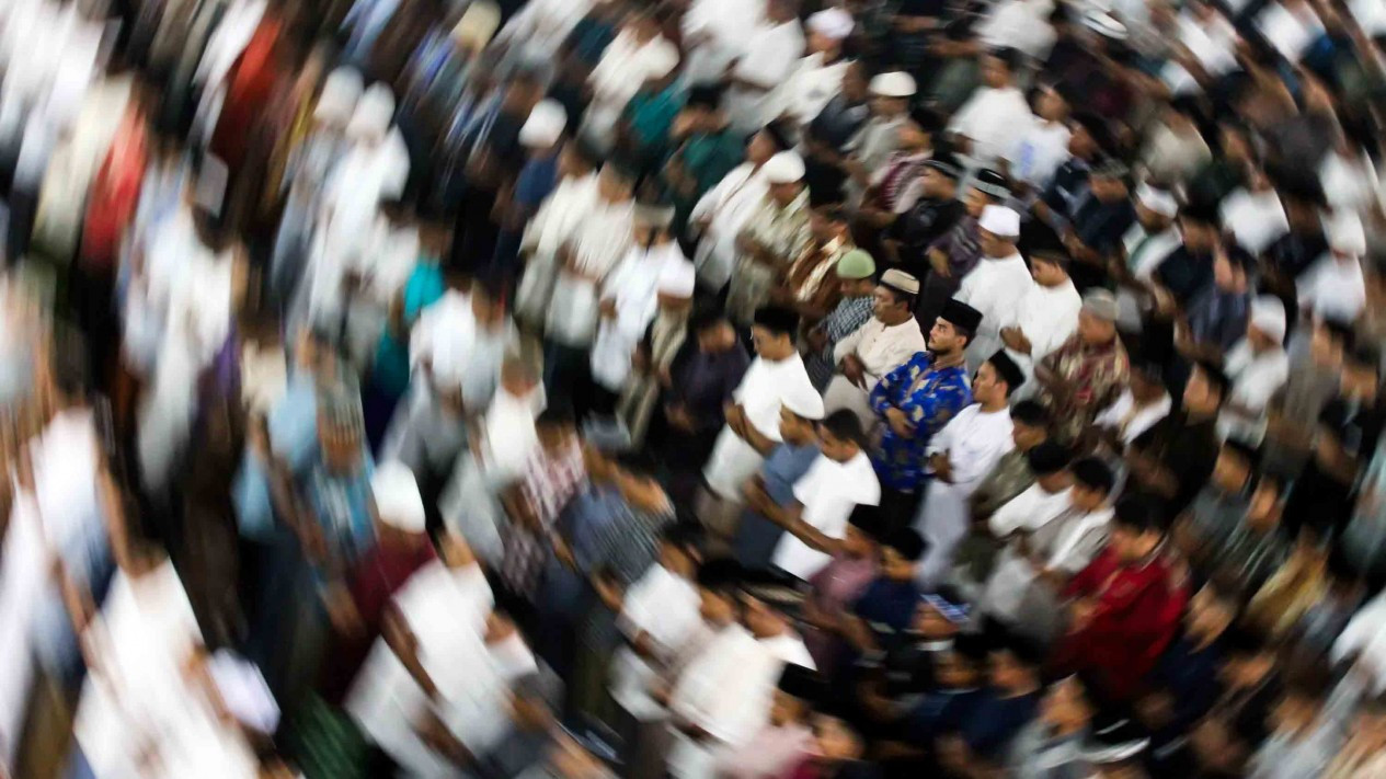 Salat Tawarih Pertama Umat Islam Indonesia