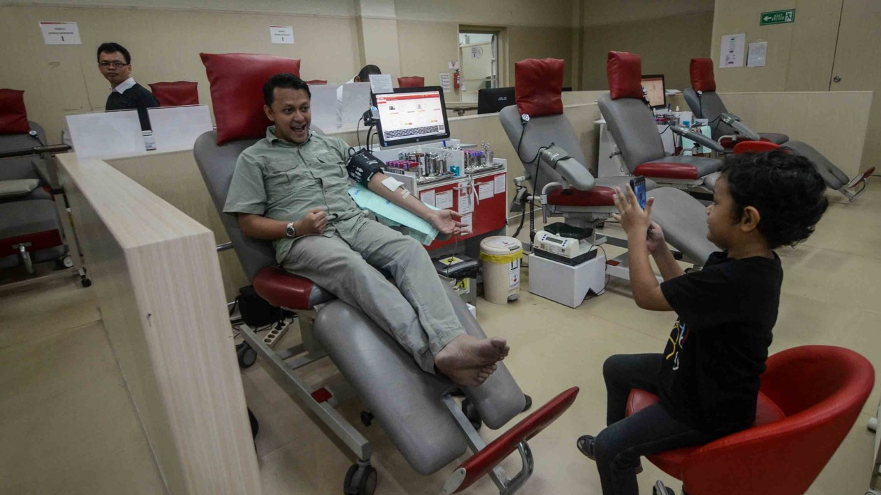 Sepinya Pendonor Darah saat Ramadan