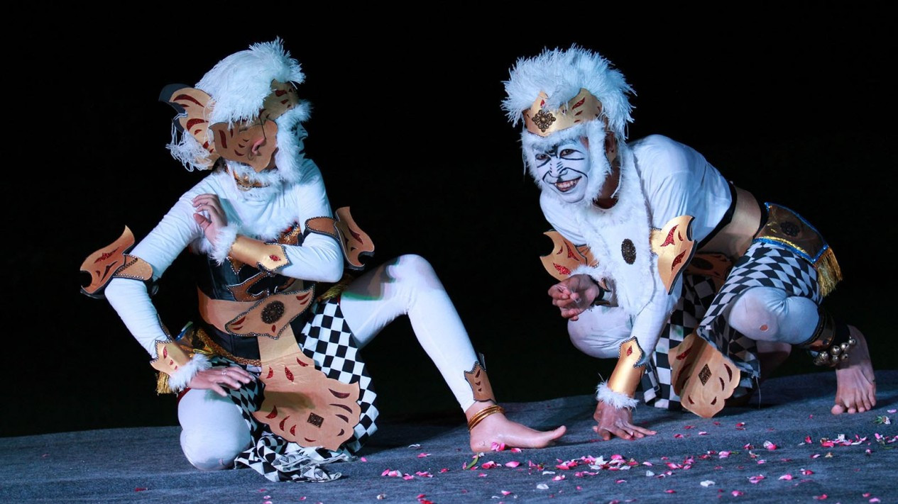 Pemberdayaan Seni Budaya Warga Desa Melalui Balkondes