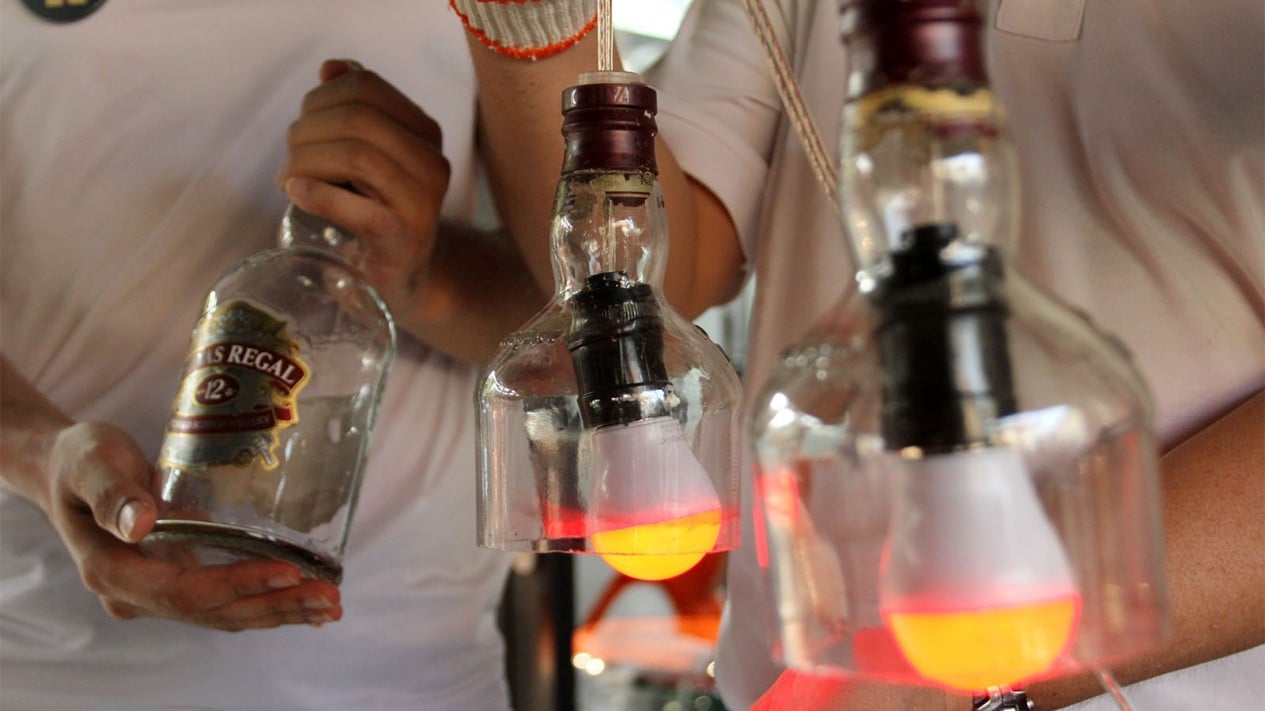 Pemanfaatan Limbah Botol Kaca