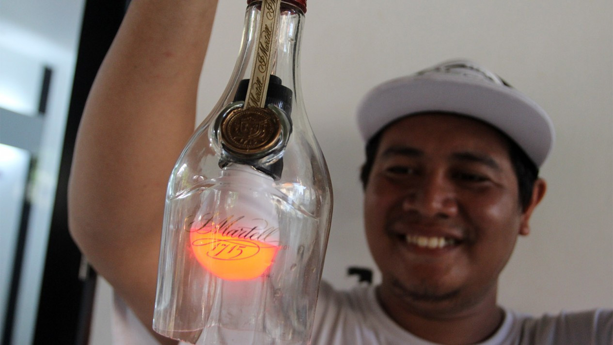 Pemanfaatan Limbah Botol Kaca