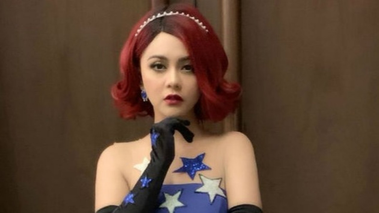 Lima Model dan Warna Rambut Terbaik Jenita Janet