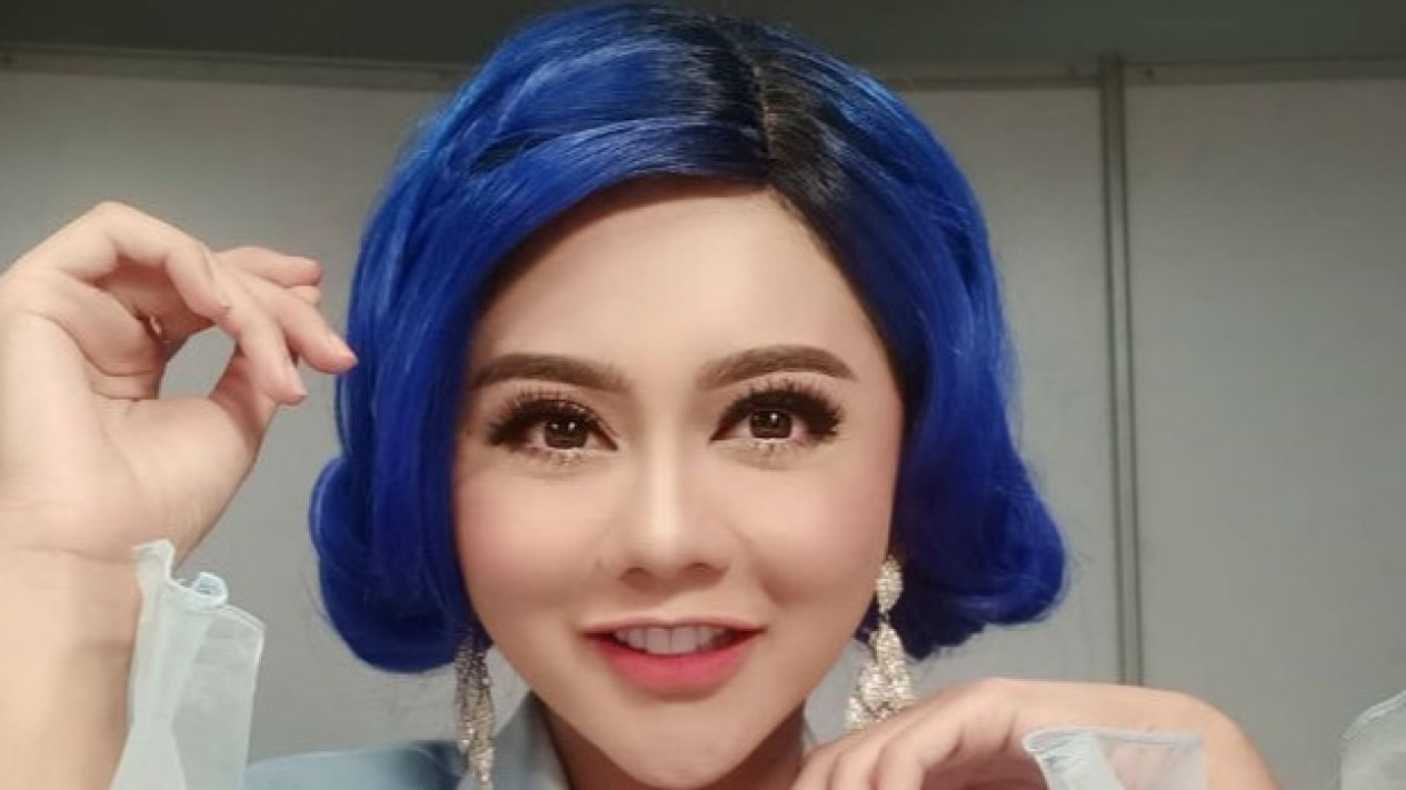 Lima Model dan Warna Rambut Terbaik Jenita Janet