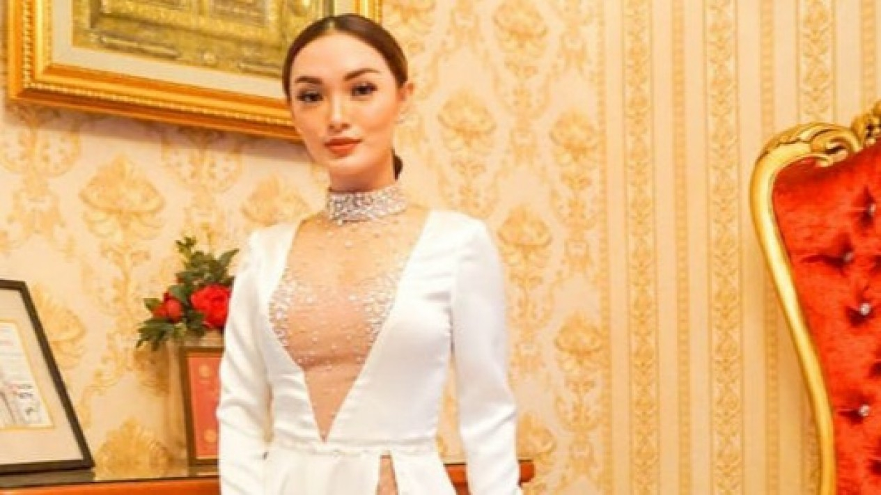 Lima Foto Zaskia Gotik Ini Paling Banyak Disukai Warganet