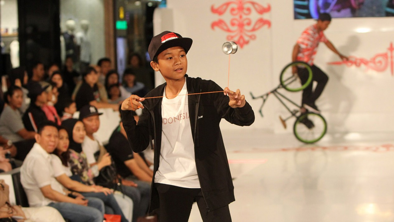 Fashion Show Pride of Indonesia