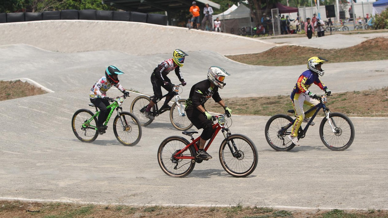 Adu Cepat di Kejuaraan Sepeda BMX Bearco Fest 2019