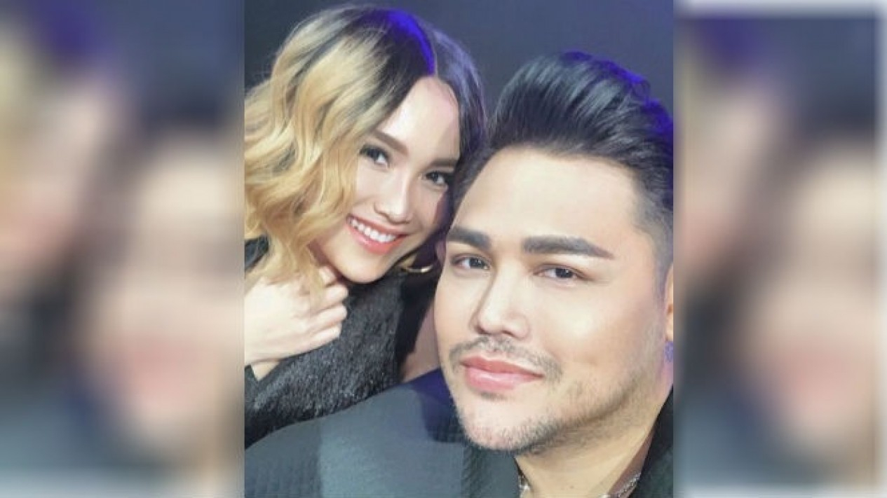 5 Potret Kemesraan Ayu Ting Ting dan Ivan Gunawan