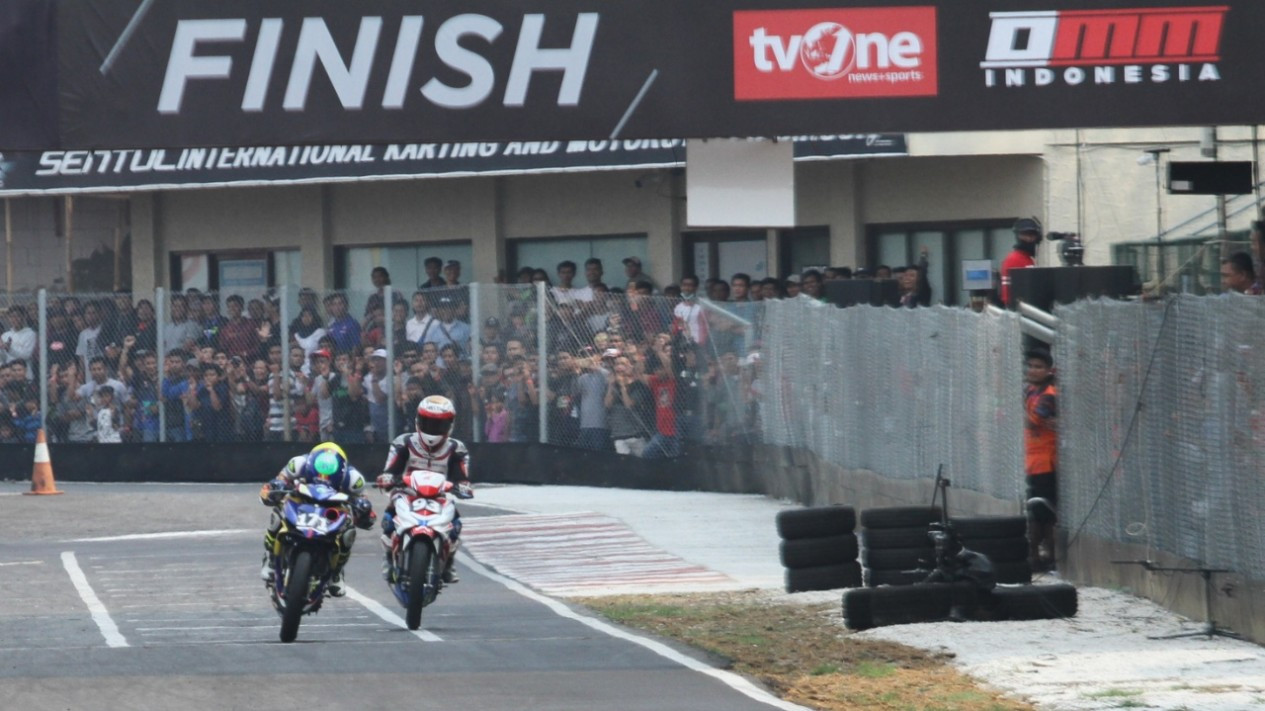 Tampil Konsisten, Reynaldi Juarai Race 1 Kelas Expert