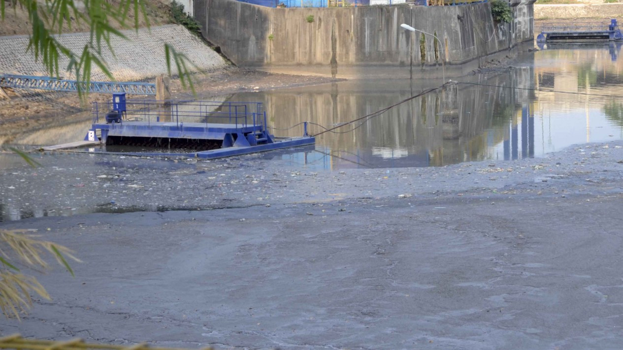 Debit Air Waduk Setiabudi Barat Berkurang Drastis