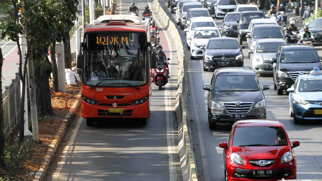 CCTV Tilang Elektronik di Jalur Busway