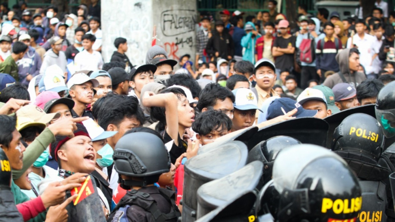 Demo Pelajar STM di DPR Rusuh