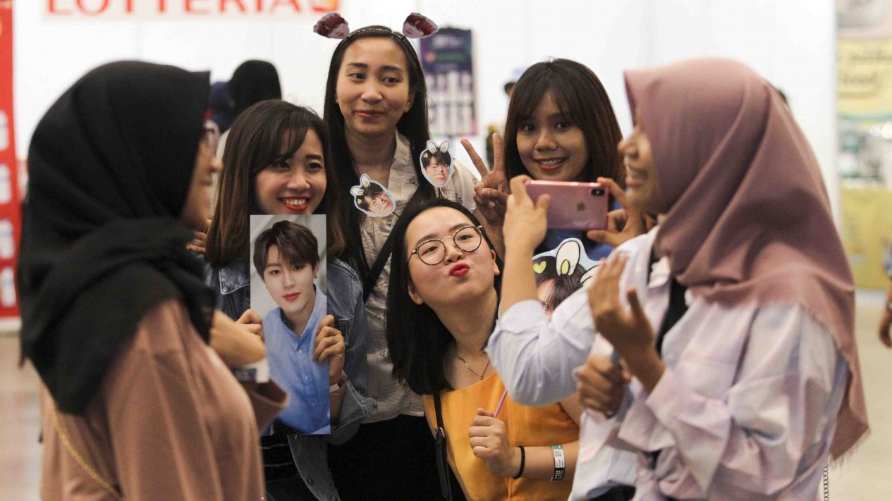 Menarik, Ini Potret Para Fans di Acara Super K-Pop Festival