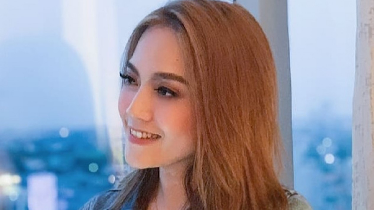 Jepretan Senyum Dara Trio Macan yang Menggemaskan