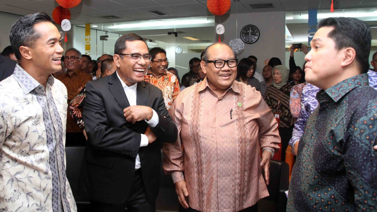 Anindya Bakrie Hadiri Sertijab Menteri BUMN Erick Thohir